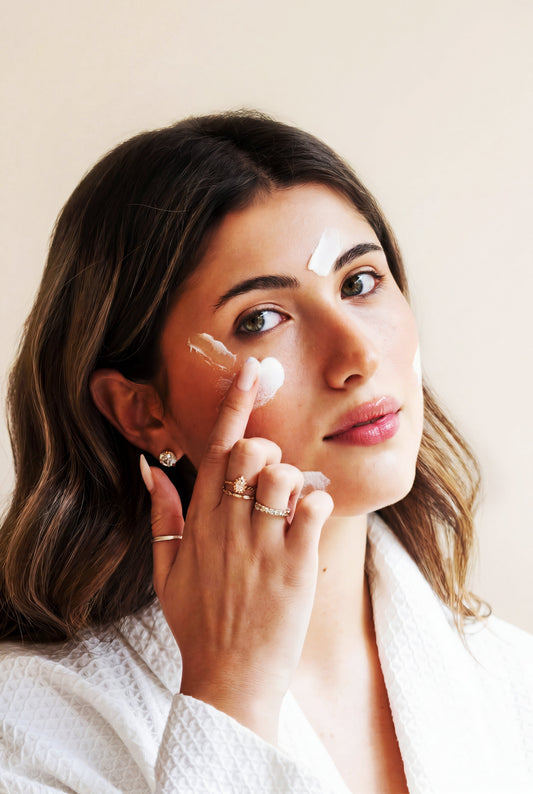 After‑Summer Skin Reset: Why Vitamin C Is the September Essential