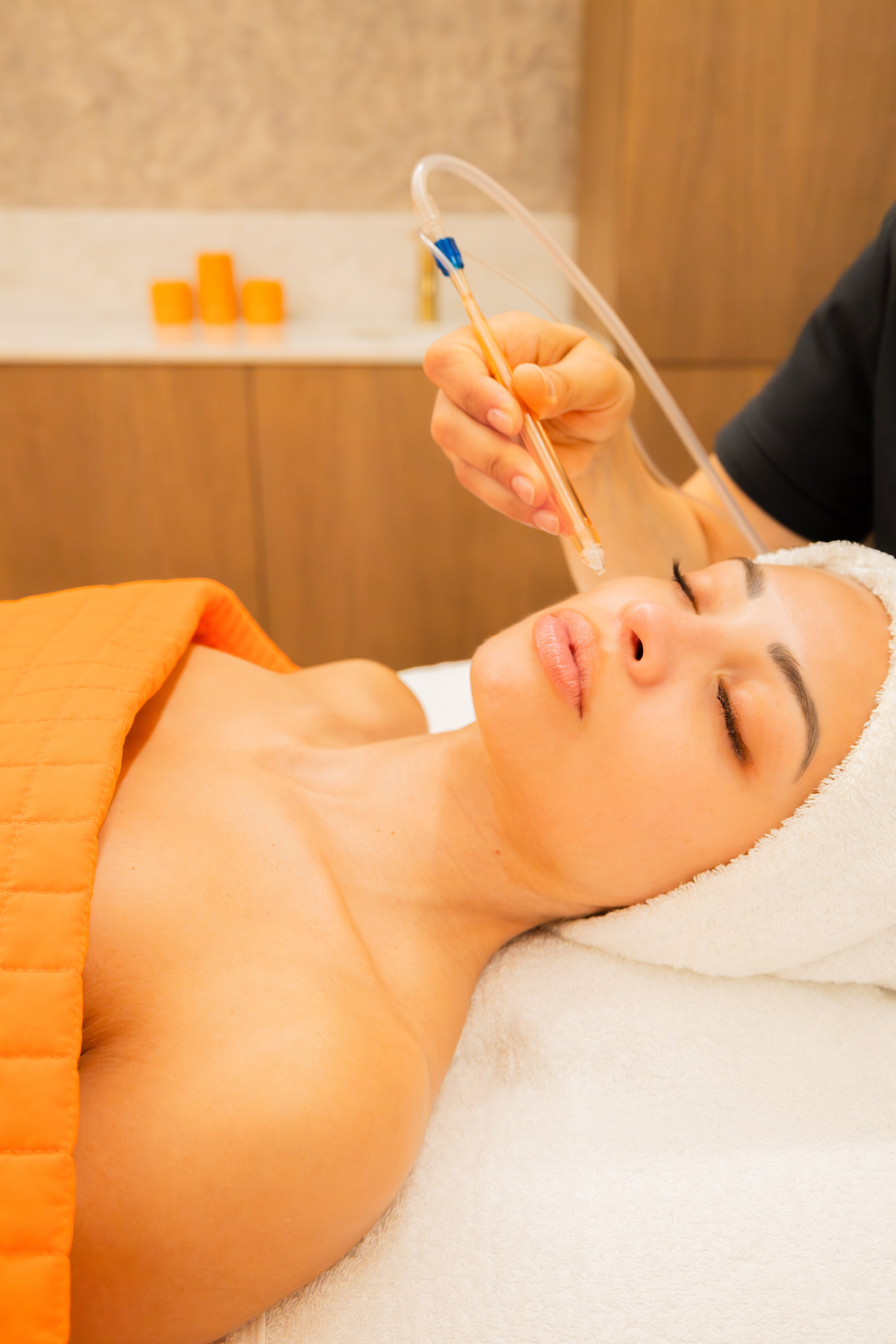 Skincare consultation setting at L.RAPHAEL Geneva clinic